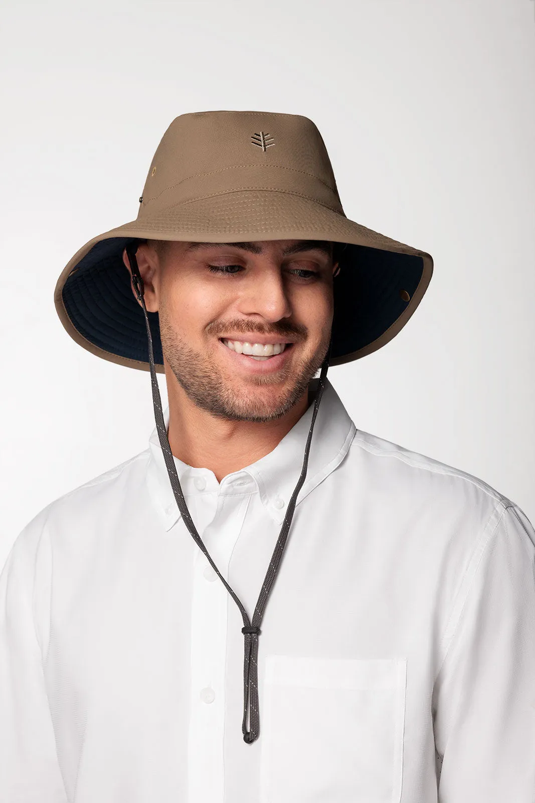 Chase Featherweight Bucket Hat | Khaki/Navy