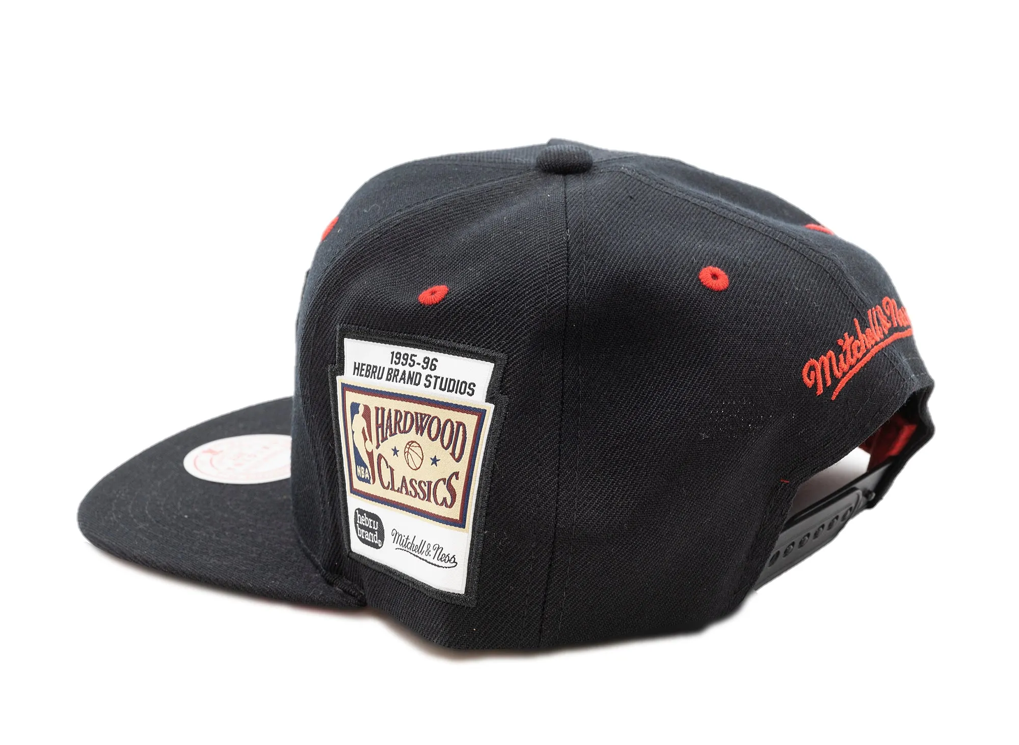 Mitchell & Ness x NBA Bulls Champ Street Snapback