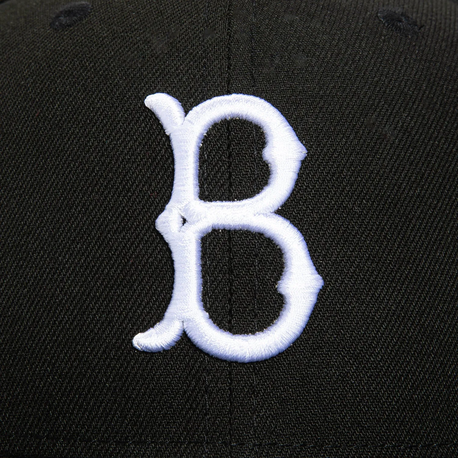 New Era 59Fifty Cookies and Cream Brooklyn Dodgers Ebbets Field Patch Pink UV Hat - Black. White