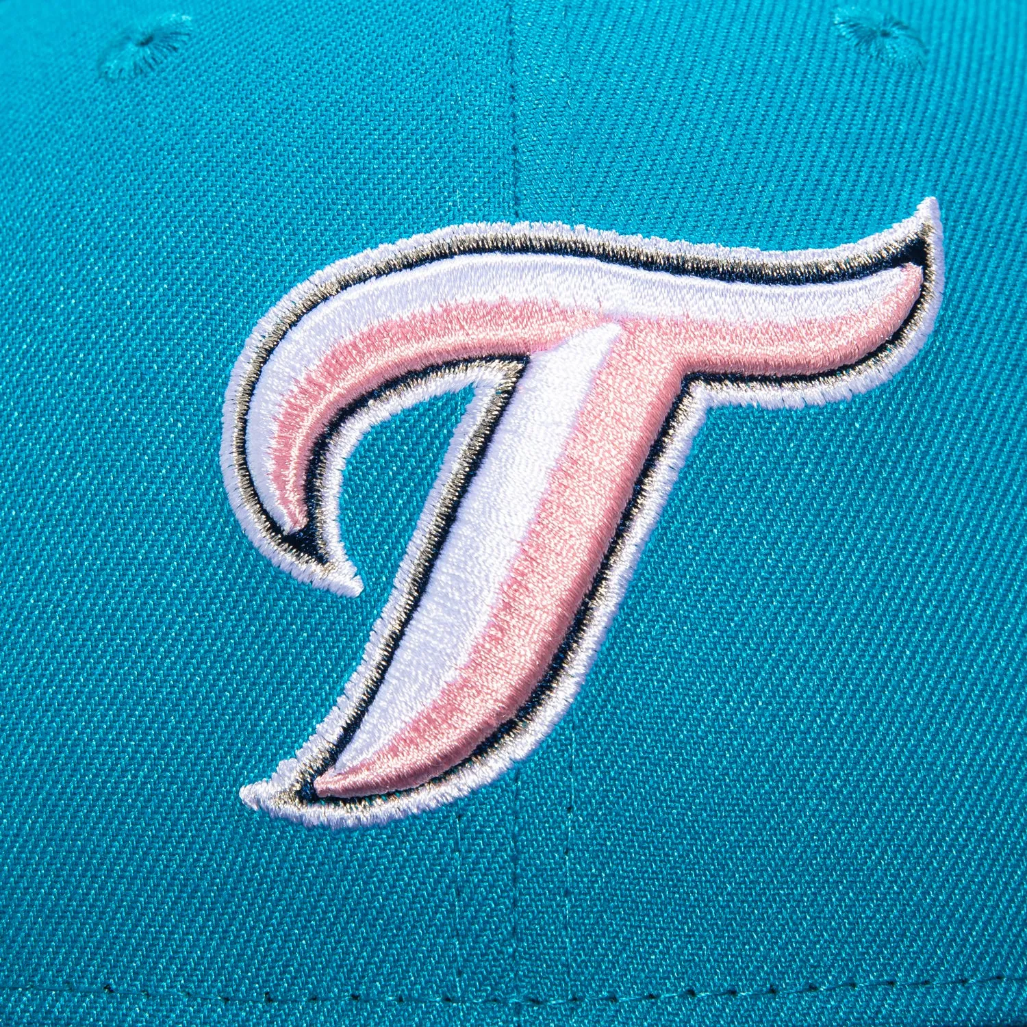New Era 59Fifty Toronto Blue Jays 30th Anniversary Patch Pink UV Hat - Neon Blue. Navy
