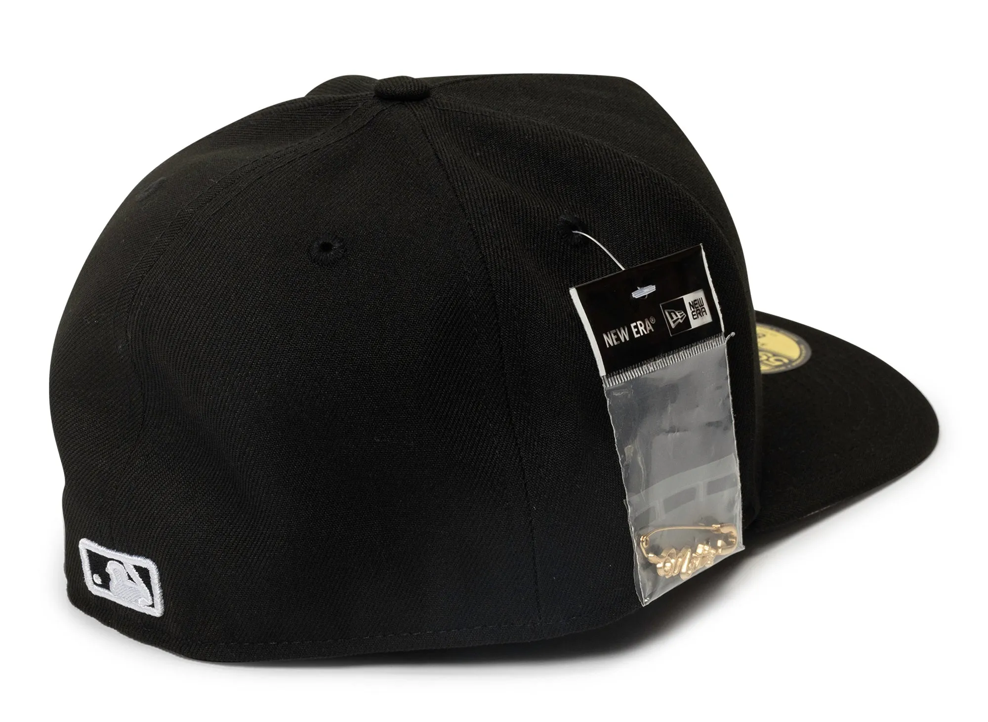 New Era Script Safety Pin New York Mets Fitted Hat v2 xld