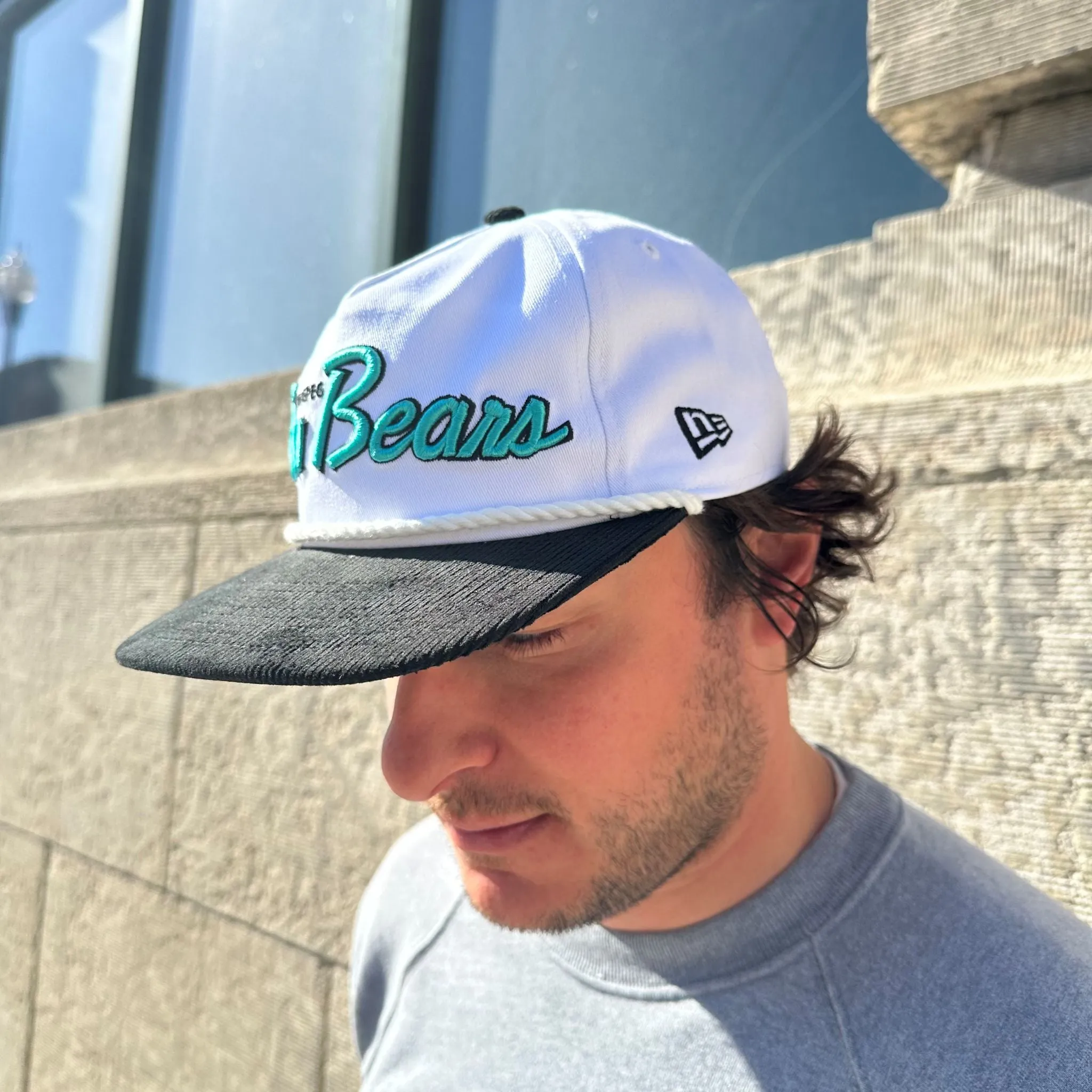 SEA BEARS GOLFER SCRIPT WHITE