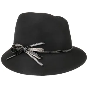 Women's Hat with Patent Loop by Lierys